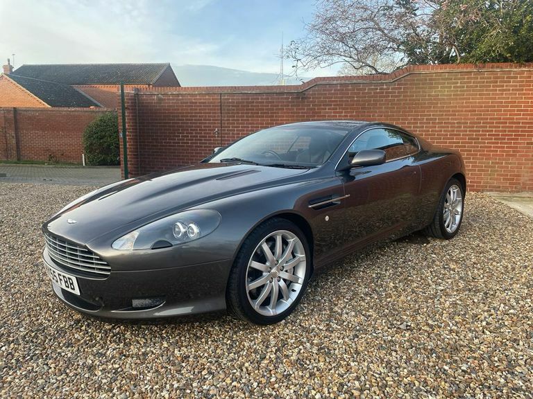 Aston Martin DB9 Coupe Silver