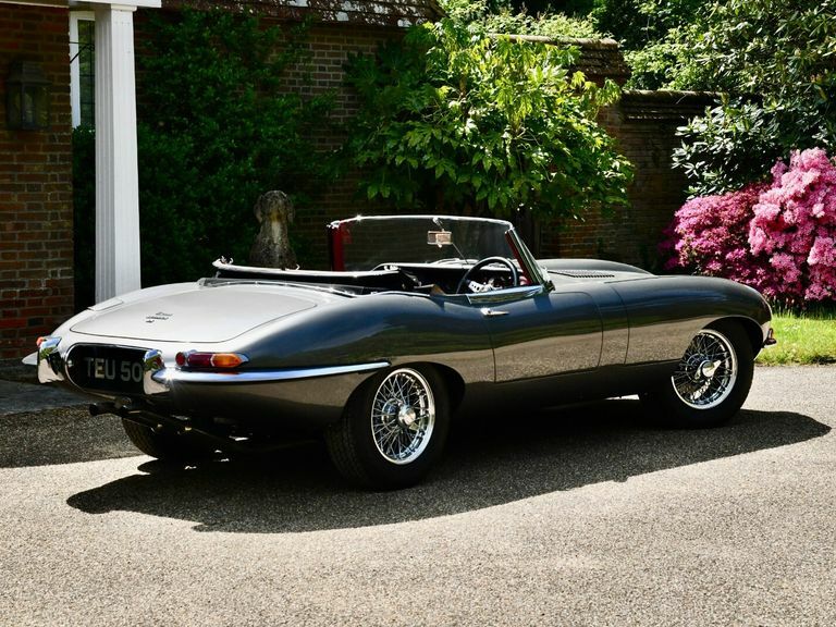 Jaguar E-Type Roadster Silver #4
