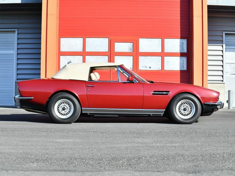 Aston Martin V8 Volante Red #3