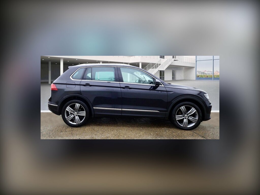 Volkswagen Tiguan 2.0 Tdi Bluemotion Tech Sel Suv Dsg Eur KE66FLC Black #5