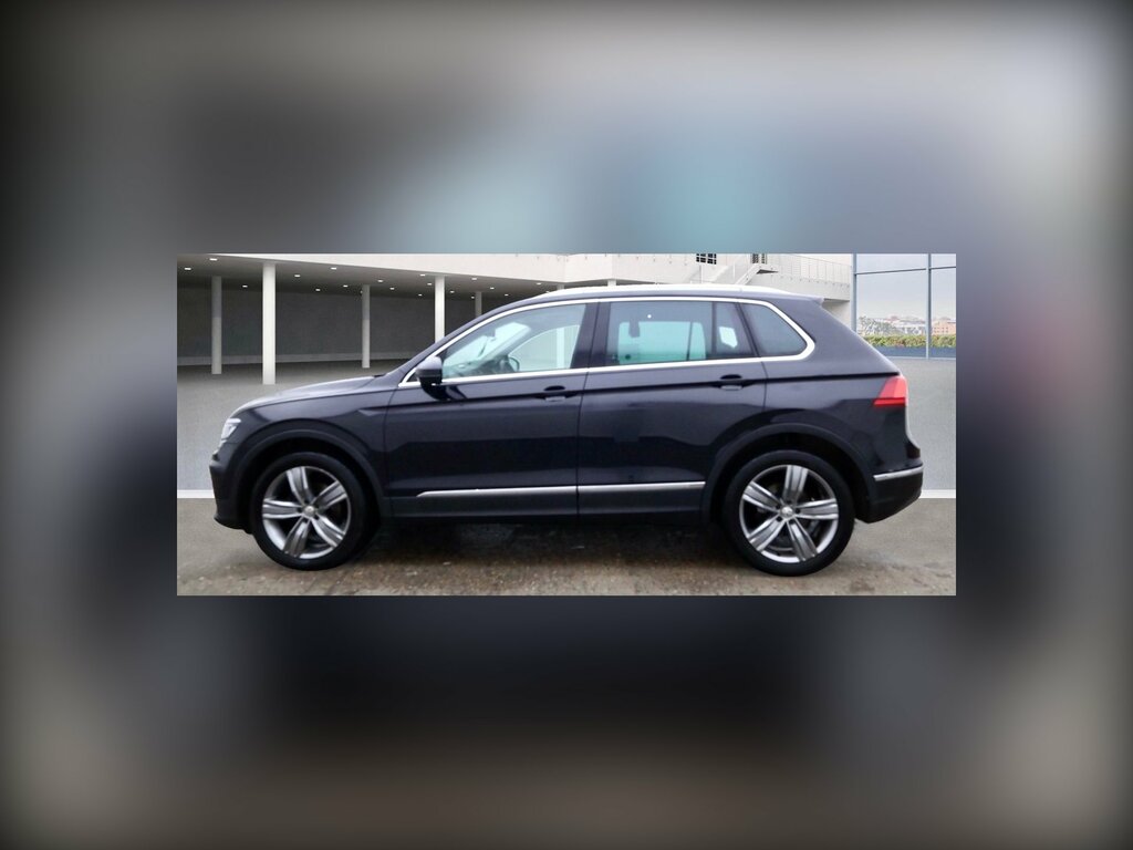 Volkswagen Tiguan 2.0 Tdi Bluemotion Tech Sel Suv Dsg Eur KE66FLC Black #6