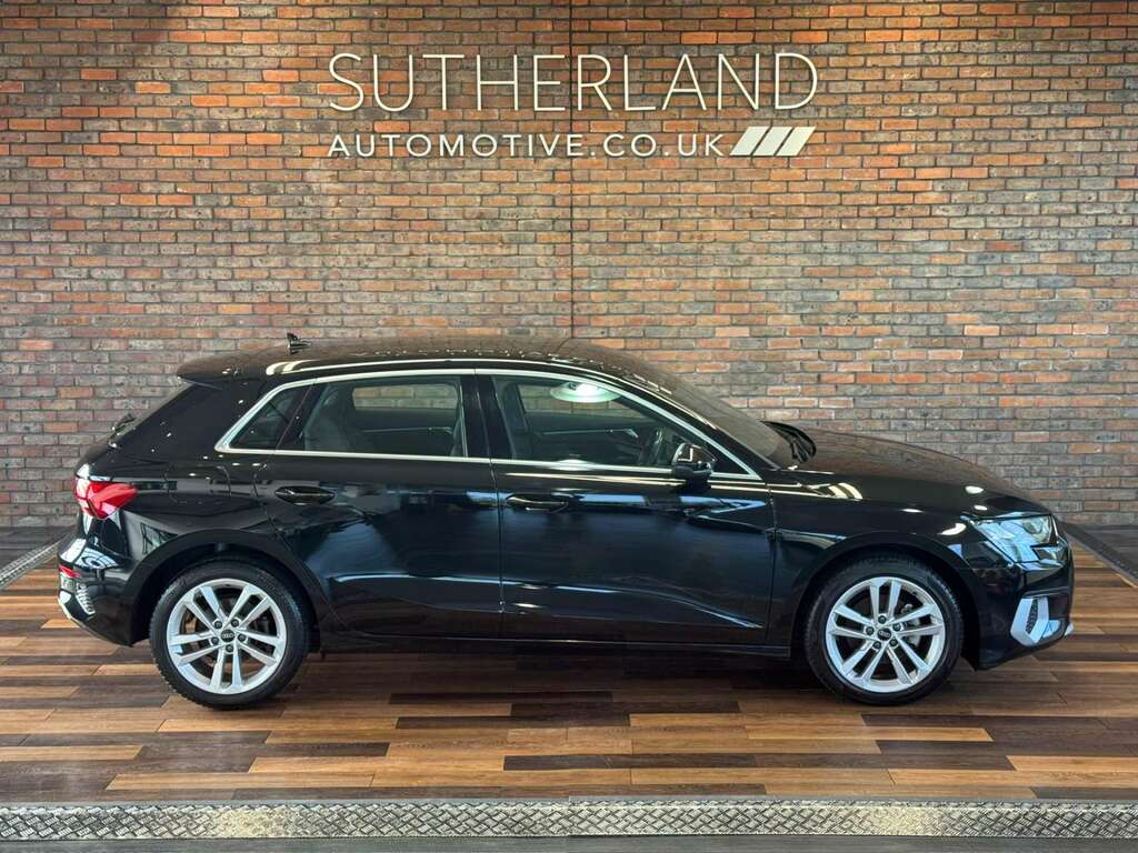 Audi A3 1.5 A3 Sportback 35 Tfsi Sport FV23BYR Black #2