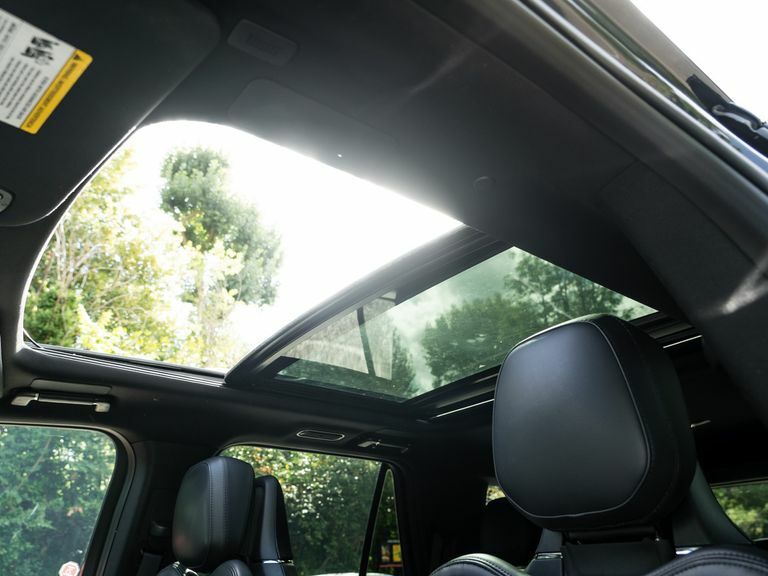 Lincoln Navigator Presidential Black #36