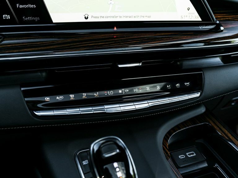 Cadillac Escalade Sport Platinum Black #37