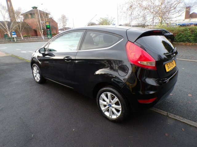 Ford Fiesta Zetec Hatchback BJ11ZFD Black #2