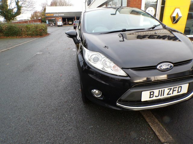 Ford Fiesta Zetec Hatchback BJ11ZFD Black #5