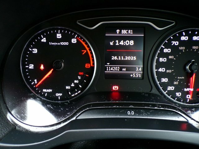 Audi A3 Tfsi Cod S Line R7YGR Yellow #2