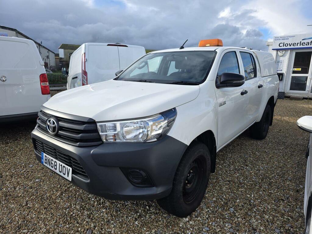 Toyota HILUX Pickup 2.4 D-4d Active 4Wd Euro 6 3.5T 2018 White #3