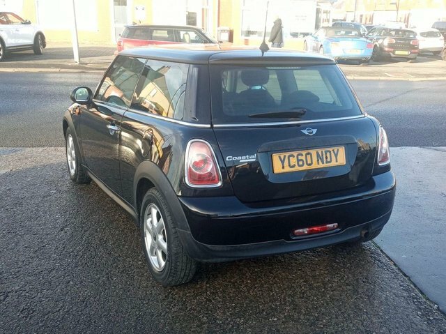 Mini Hatch 1.6 First Hatchback Euro 5 75 P Black #4