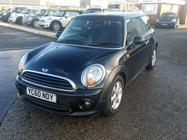 Mini Hatch 1.6 First Hatchback Euro 5 75 P Black
