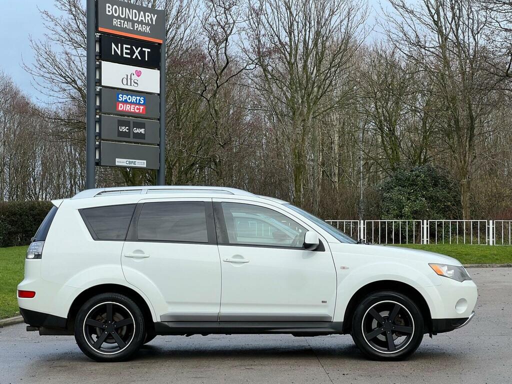 Mitsubishi Outlander 2.0 Di-dc Se 4Wd Euro 4 White #5