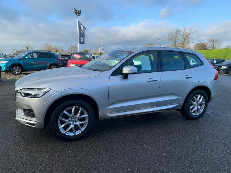 Volvo XC60 Momentum 2.0 D4 Awd Silver #2