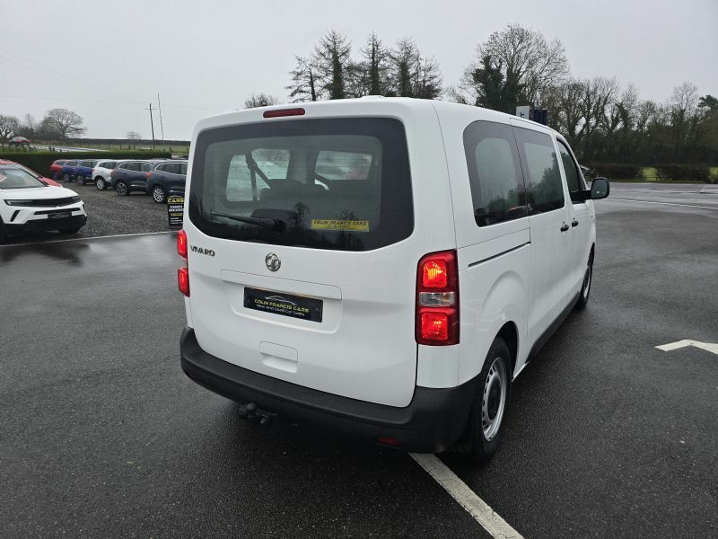 Vauxhall Vivaro Life Edition Turbo 1.5D Ss FG22EGX White #4