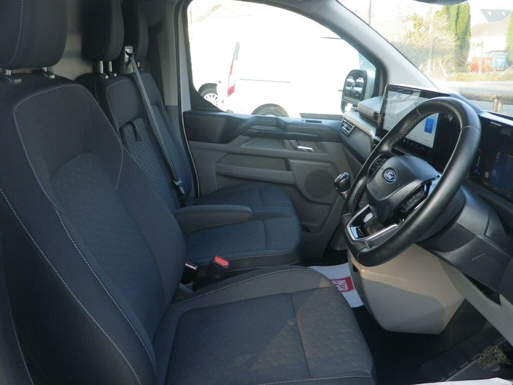 Ford Transit Custom Panel Van 2.0 Transit Custom Limited Van 320 L1 2. WO73MUC Silver #5