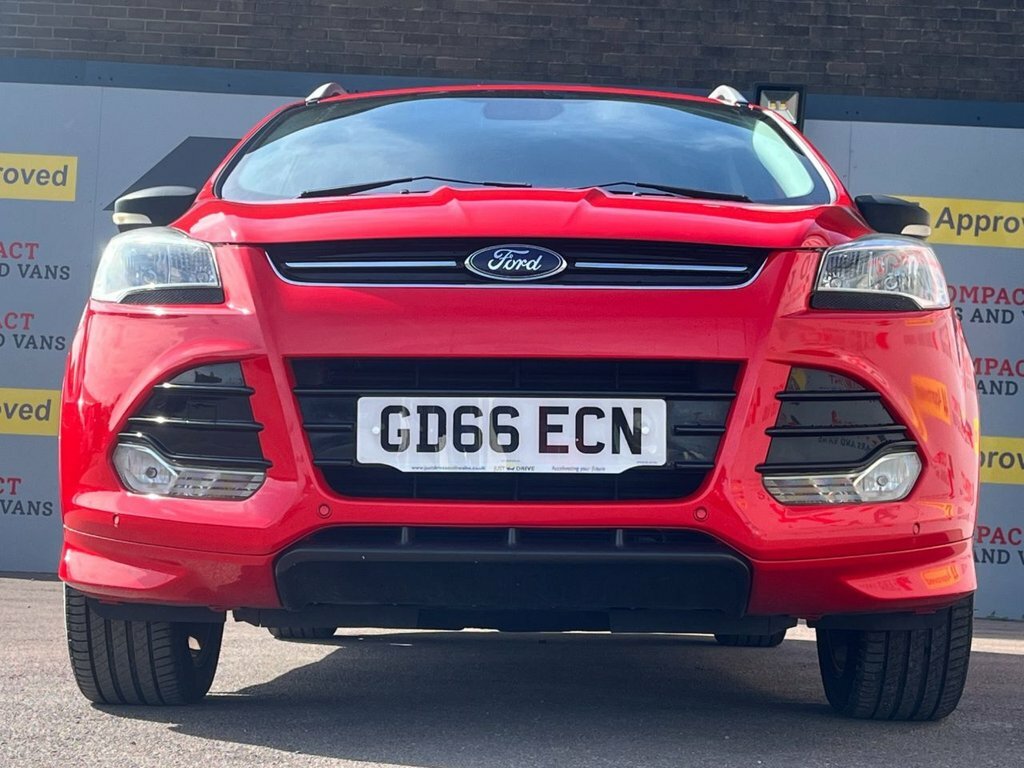 Ford Kuga 2L Titanium Sport GD66ECN Red #3