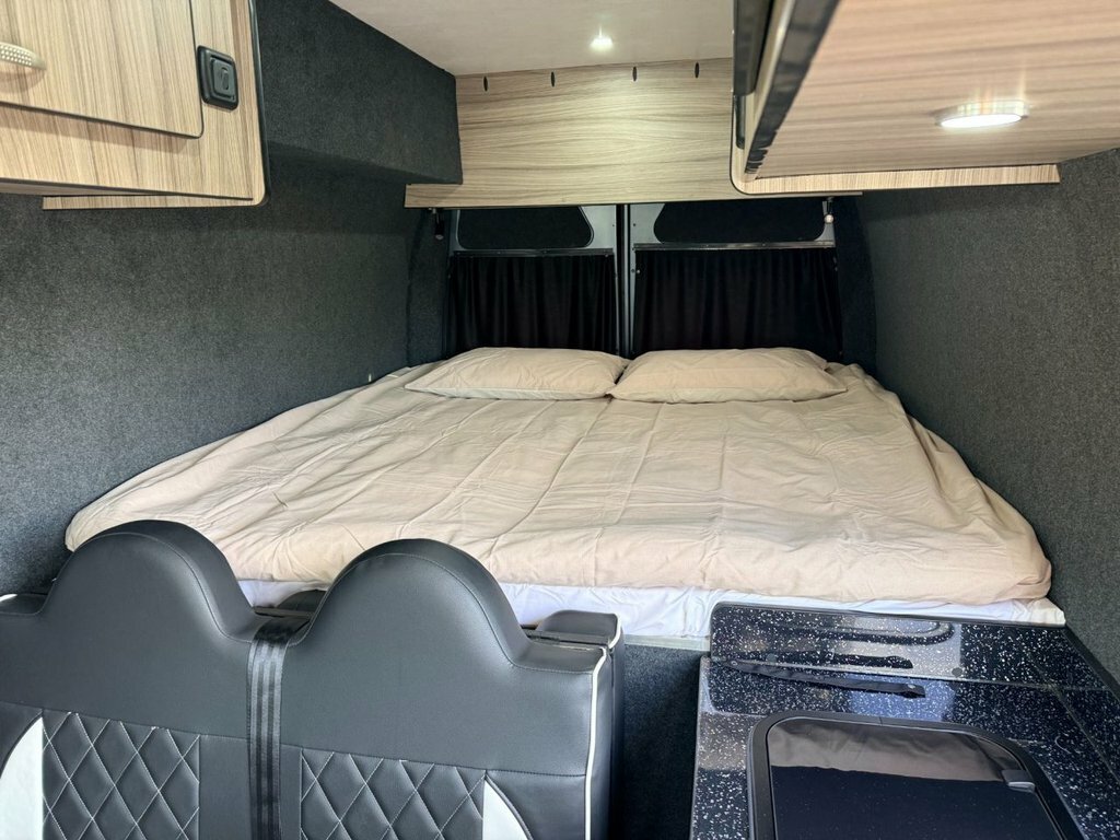 Renault Master 2.3L Null Blue #4