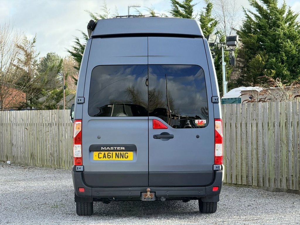 Renault Master 2.3L Null Blue #6