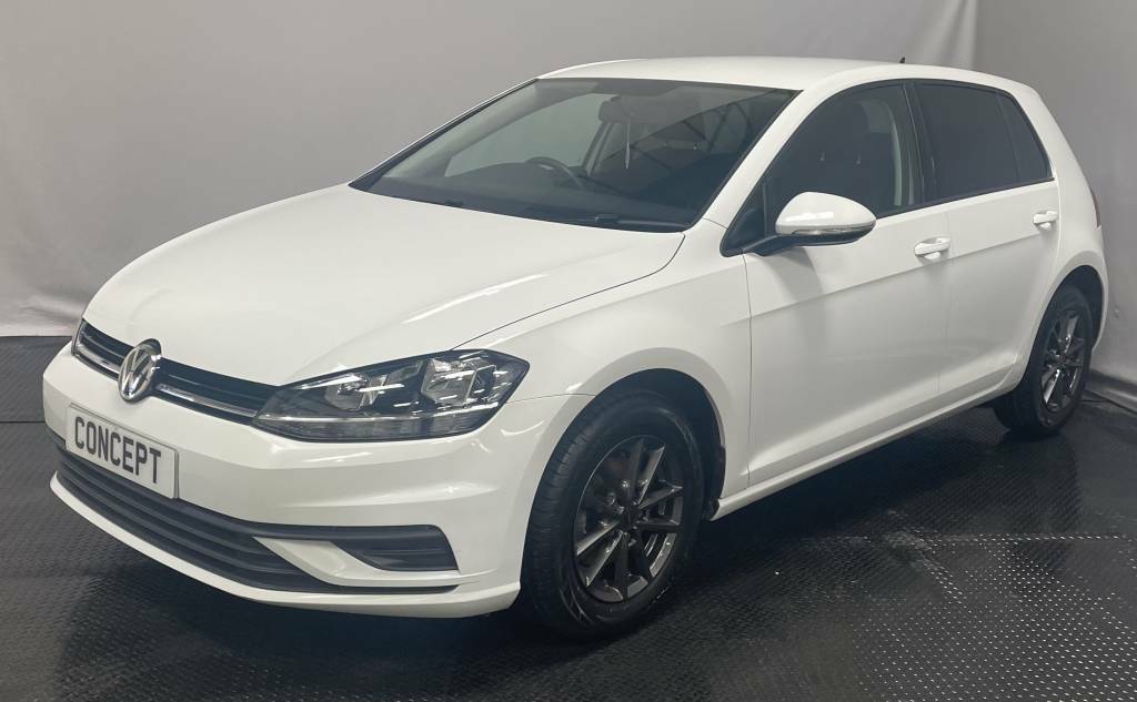 Volkswagen Golf Hatchback 1.0 Tsi S White