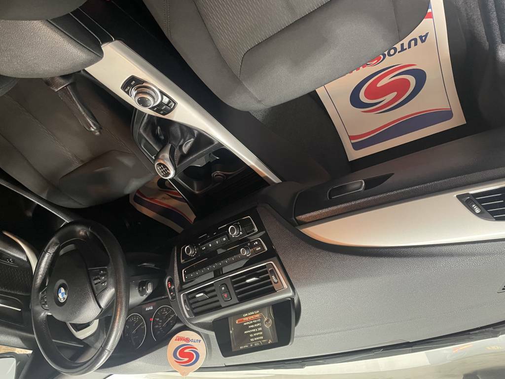 BMW 1 Series Hatchback 116D Efficientdynamics Plus White #4