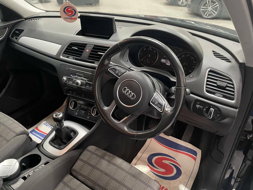 Audi Q3 Estate 2.0 Tdi Se Black #4