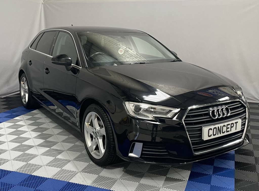Audi A3 Sportback 35 Tfsi Sport Black #3