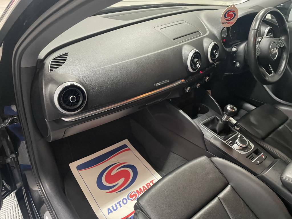 Audi A3 Sportback 35 Tfsi Sport Black