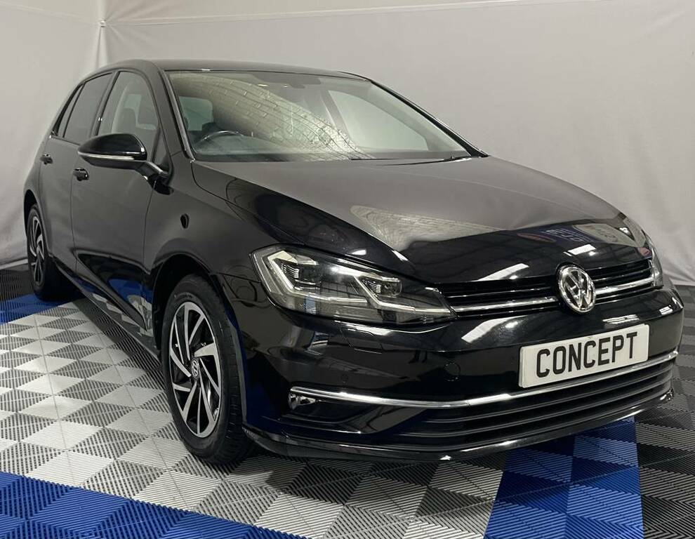 Volkswagen Golf Hatchback 1.0 Tsi 115 Match Edition Black #2