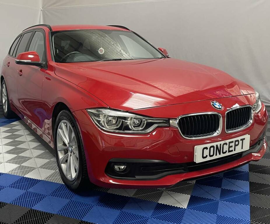BMW 3 Series Touring 320D Se Red #2