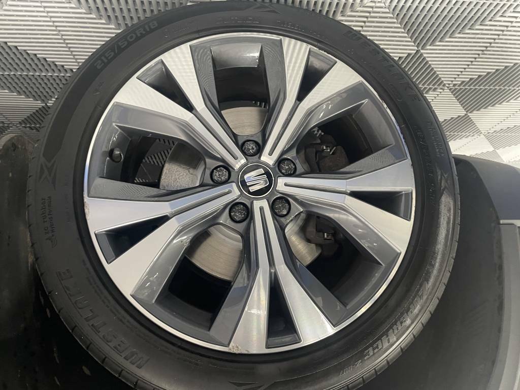 Seat Ateca Hatchback Black #5