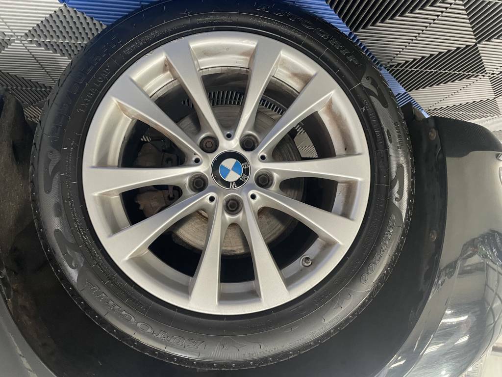 BMW 3 Series Saloon 318D Se Black #5