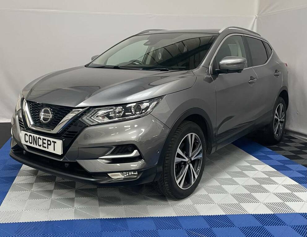 Nissan Qashqai Hatchback 1.3 Dig-t N-connecta Grey