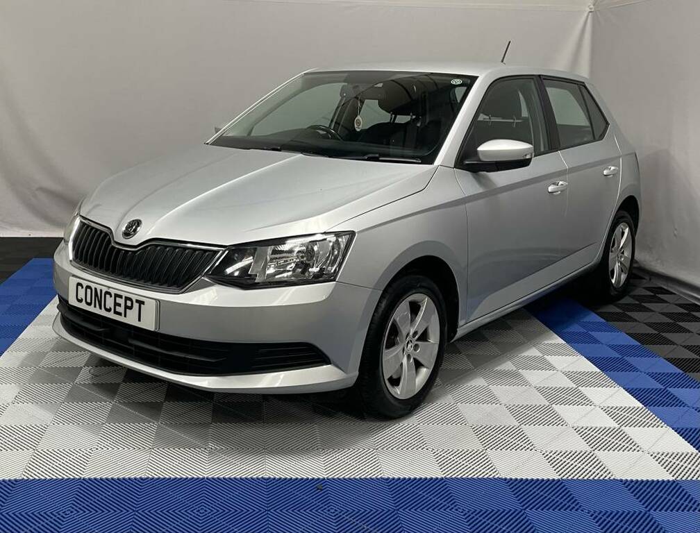 Skoda Fabia Hatchback 1.0 Tsi 110 Se Silver #2