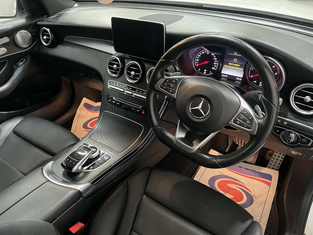 Mercedes-Benz GLC Class Estate White #3