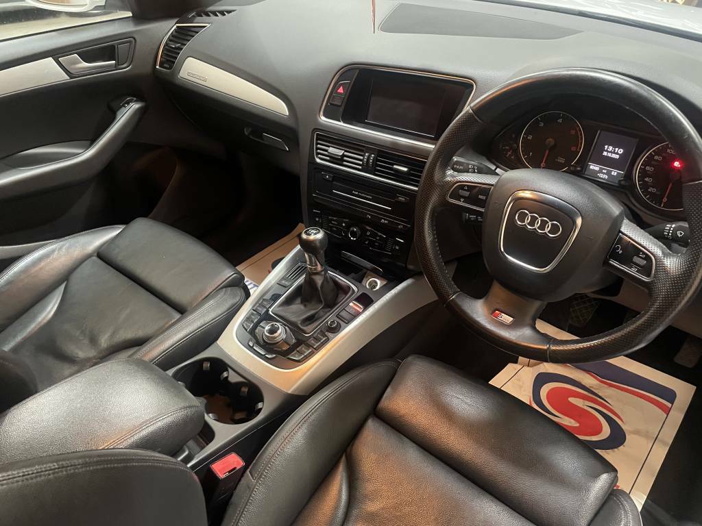 Audi Q5 Estate Special Editions 2.0 Tdi Quattro S Line Plu White #4