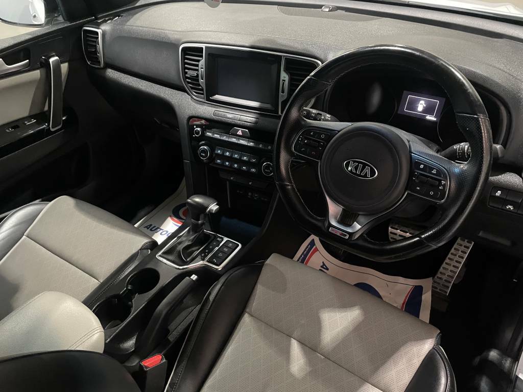 Kia Sportage Estate 1.7 Crdi Isg Gt-line White #3