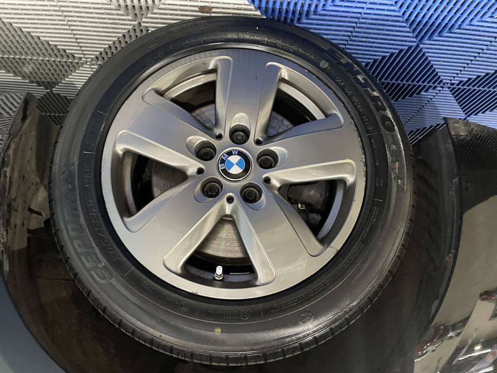 BMW 1 Series Hatchback 118D Se Black #3