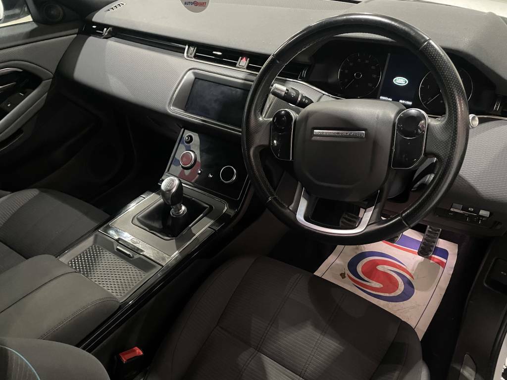 Land Rover Range Rover Evoque 2.0 D150 R-dynamic White #3
