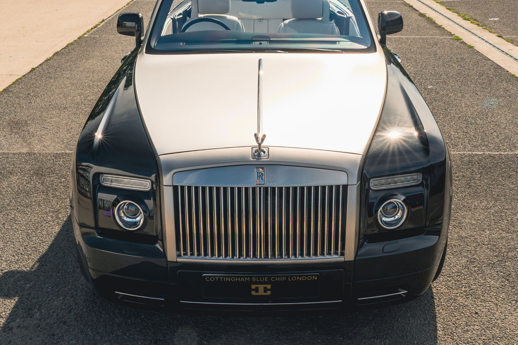 Rolls-Royce Phantom V12 Saloon Black #15