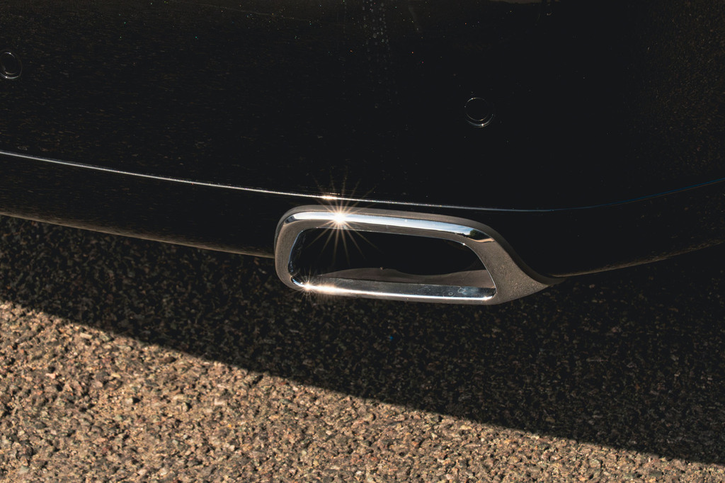 Rolls-Royce Phantom V12 Saloon Black #44