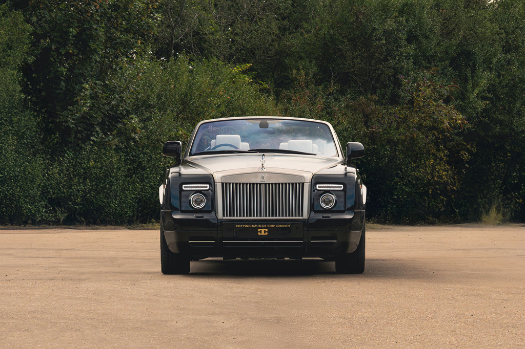 Rolls-Royce Phantom V12 Saloon Black #3