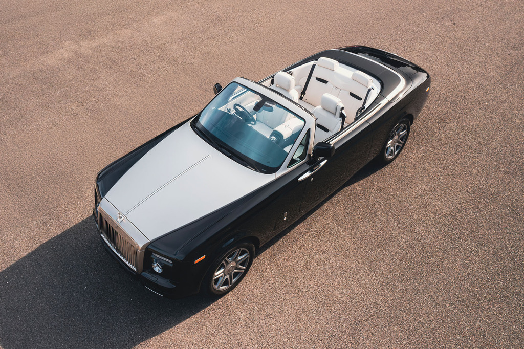 Rolls-Royce Phantom V12 Saloon Black #8