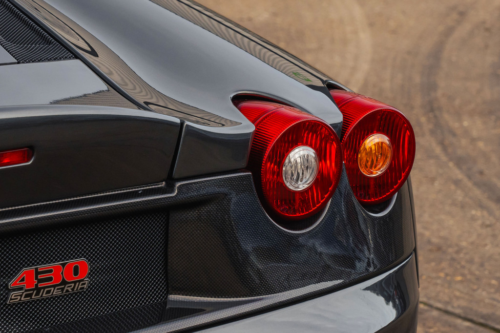 Ferrari 430 Scuderia 2dr Red #37