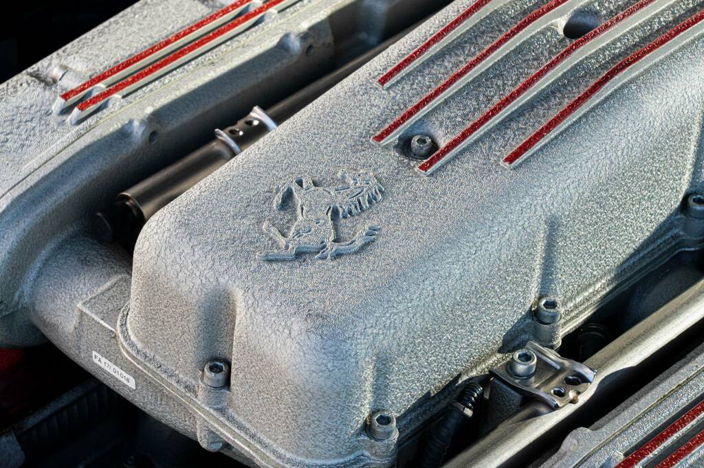 Ferrari 550 5.5 Maranello Coupe 558 Gkm, 4 Red #25