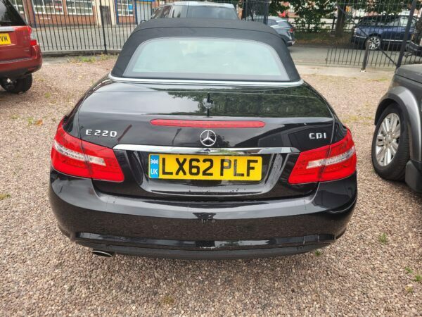 Mercedes-Benz E Class Spt Cdi Blueefi-cy LX62PLF Black #5