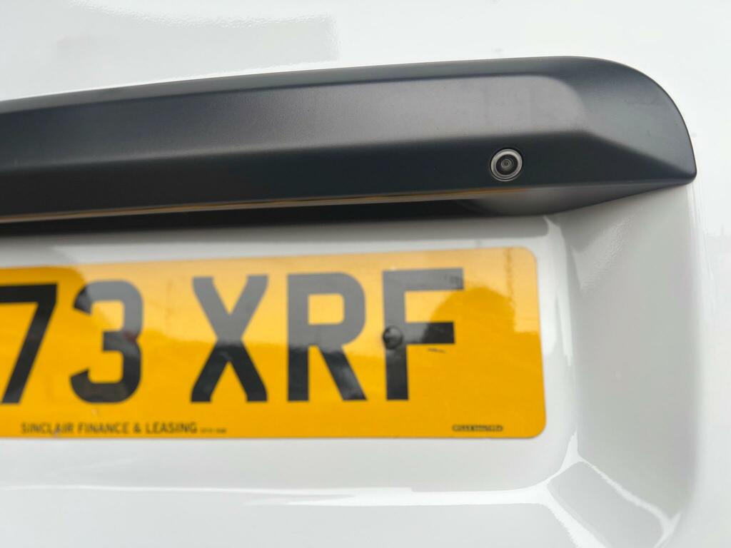 Vauxhall Vivaro 2.0 Turbo D 3100 Elite Crew Van Double Cab Die CV73XRF White #5