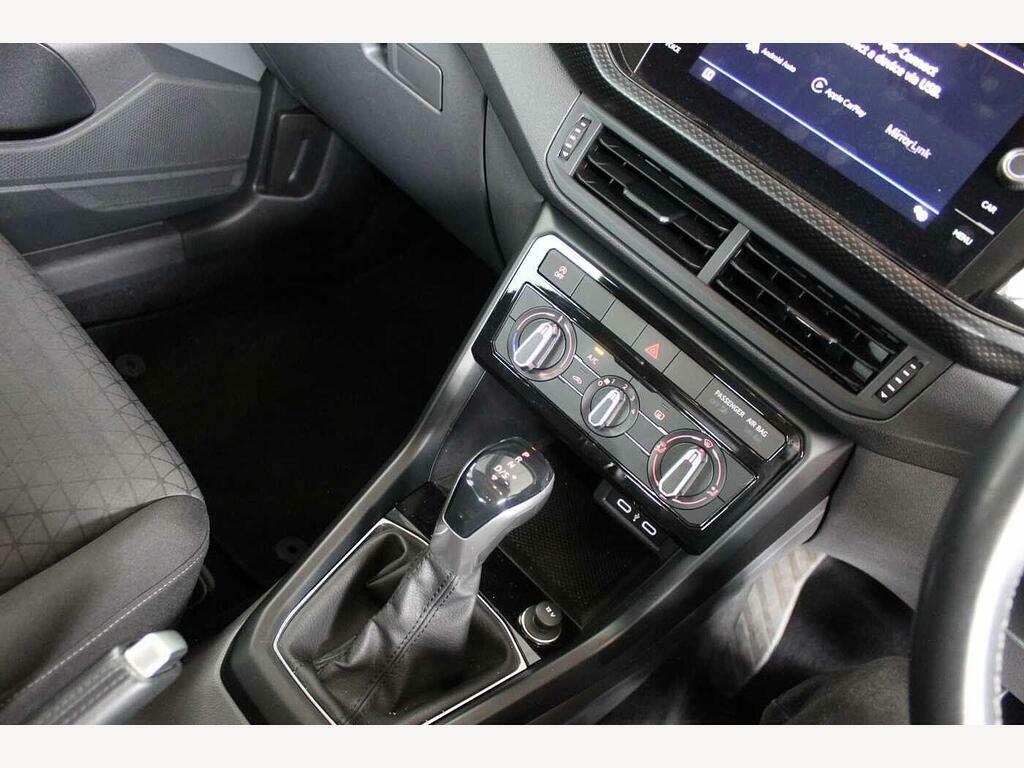 Volkswagen T-Cross 1.0 Tsi Se Dsg Euro 6 Ss MM21KVF Red #3