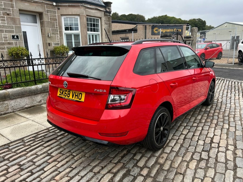 Skoda Fabia Estate SK68VH Red #6