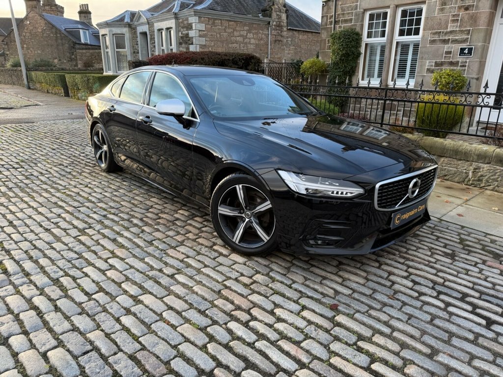 Volvo S90 Saloon Black
