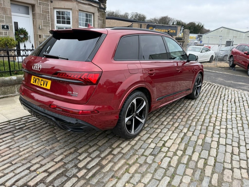 Audi Q7 Suv SW71CVV Red #6