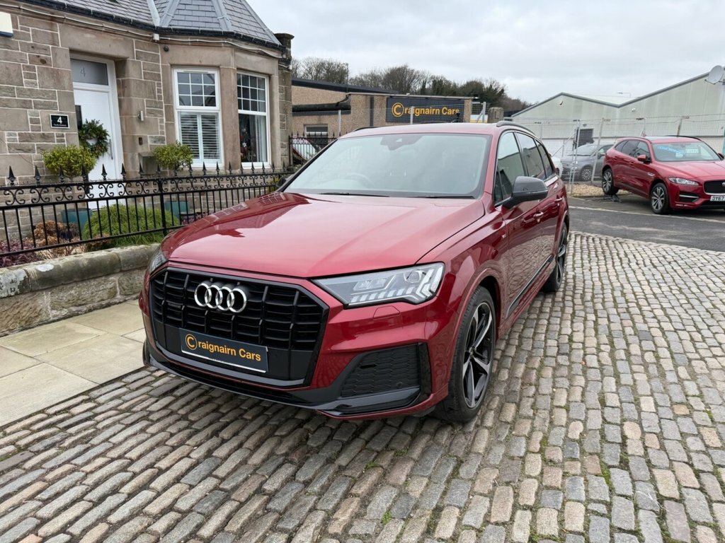 Audi Q7 Suv SW71CVV Red #4